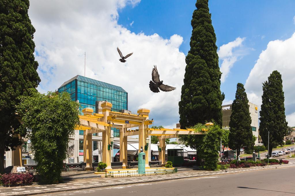 Frontier Hotel ريفيرا المظهر الخارجي الصورة